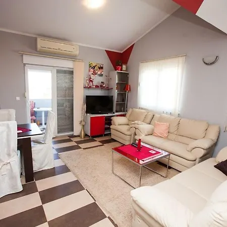 Apartamento Saric Pula