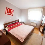 Apartment Saric Pula