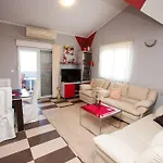 Apartment Saric Pula